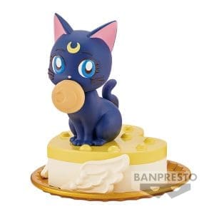 Pretty-Guardian-Sailor-Moon-Cosmos-The-Movie-Paldolce-Collection-A-Luna-Figure