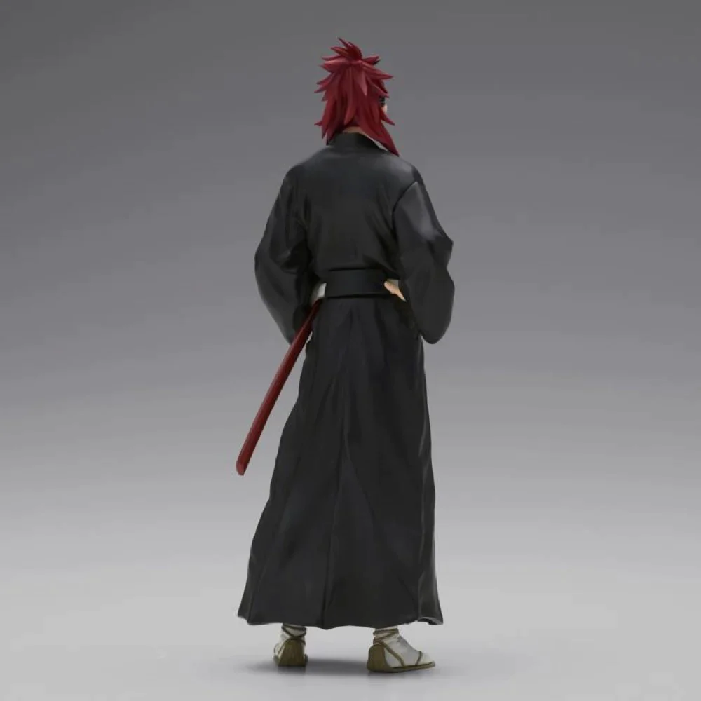 Banpresto Bleach Solid and Souls Renji Abarai figure (BP88134L), showcasing the dynamic pose and intricate details.