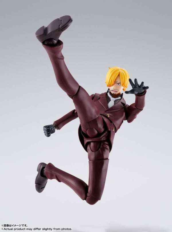 S.H.Figuarts Sanji -The Raid On Onigashima- figure, featuring dynamic pose and detailed craftsmanship.