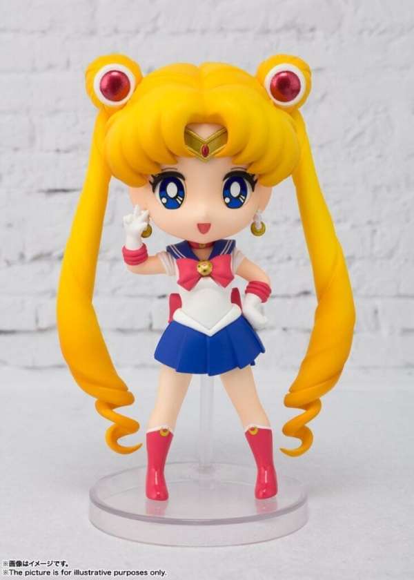 "Figuarts Mini Sailor Moon Reissue figure, showcasing the beloved character in her signature pose with detailed craftsmanship."