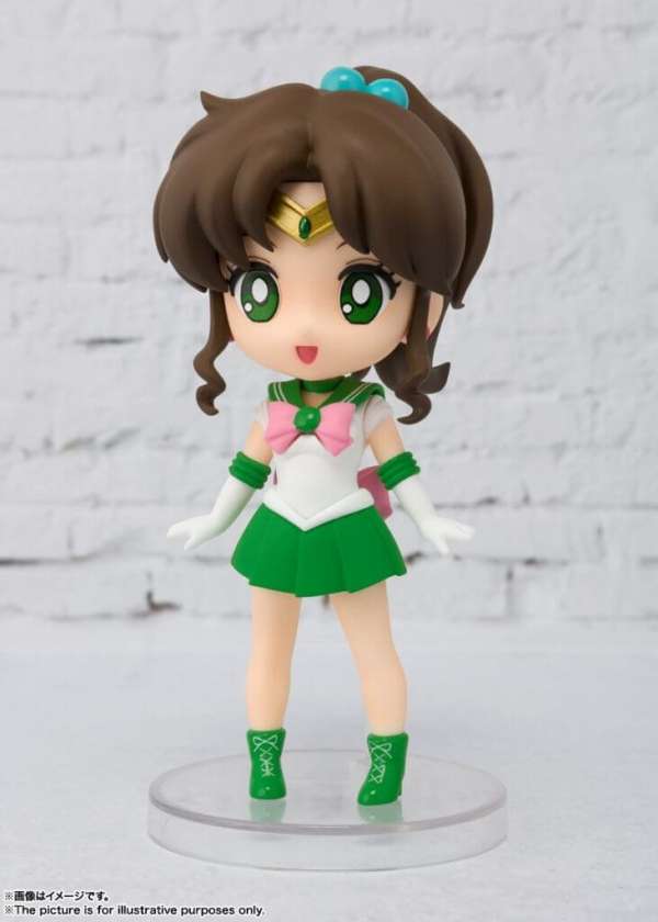 Figuarts Mini Sailor Jupiter Reissue figure, capturing the beloved character in detailed miniature form."